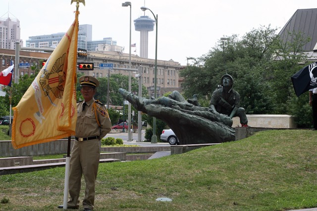 Memorial Flag.