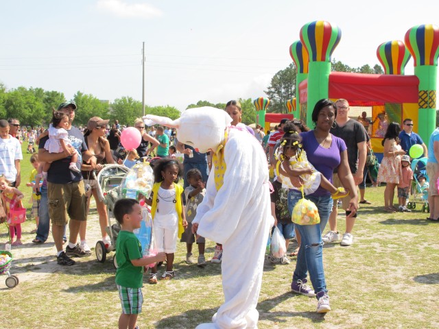 Easter Egg Hunt, Family Day brings fun to Families