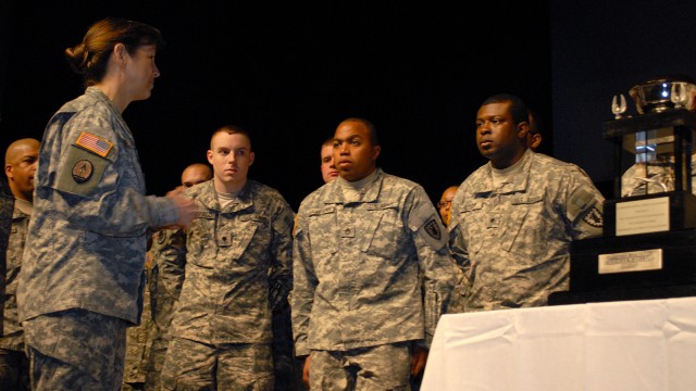 HHC, 705th MP I/R Battalion, top MPAca,!E+company in Army