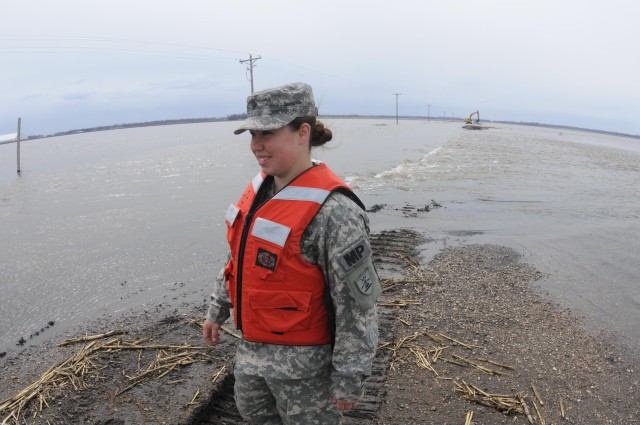 Guardsmen battle flooding in North Dakota