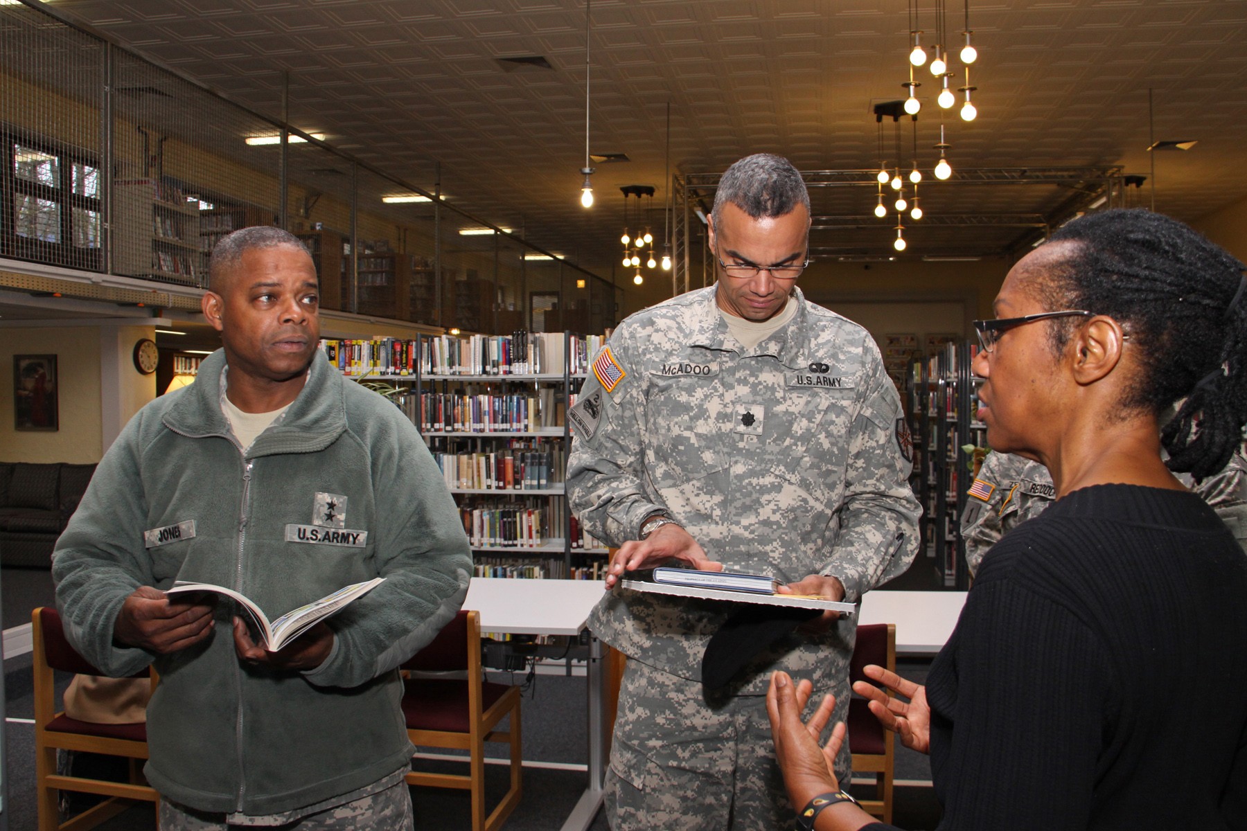 Instant Access To Army Libraries Now Just A Mouse Click Away Article The United States Army 