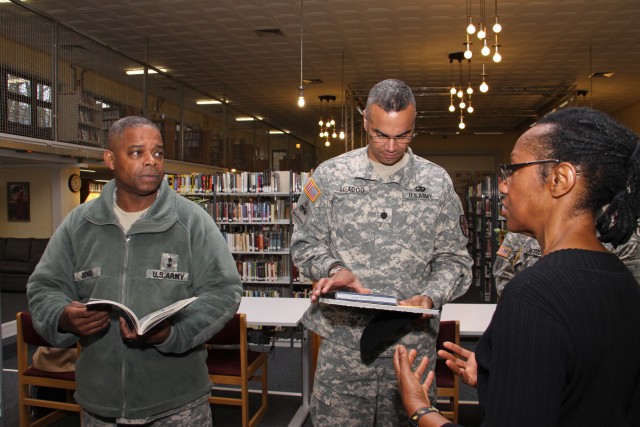 Instant Access to Army Libraries Now Just a Mouse Click Away