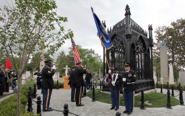 Soldiers Honor President James Monroe at Hollywood Cemetery