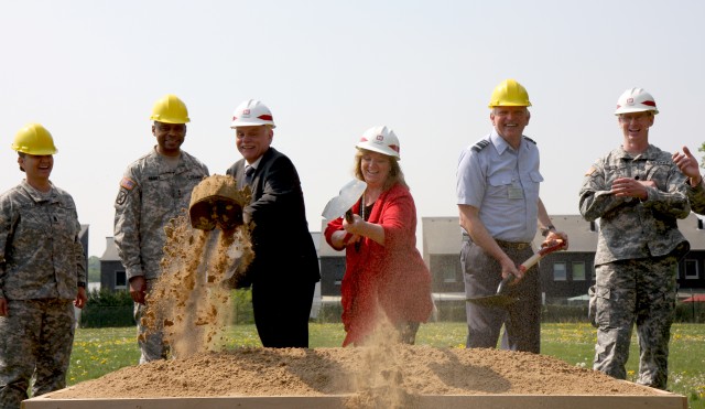 USACE, tri-border community mark beginning of construction on joint CDC-YSC