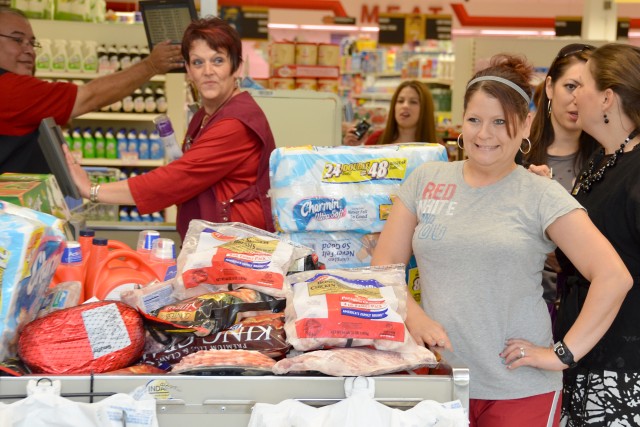 Kaiserslautern volunteer stocks up during commissary spree