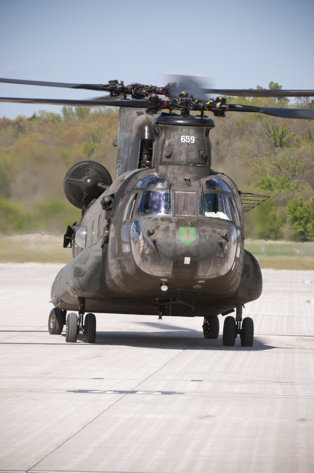 Helicopters return to Fort Riley