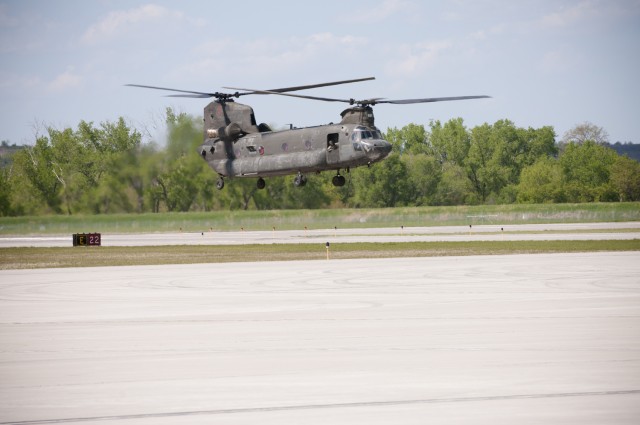 Helicopters return from Iraq