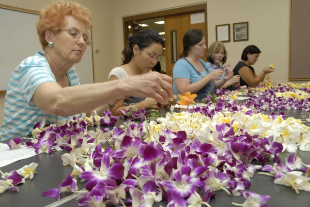 Expressing aloha through lei