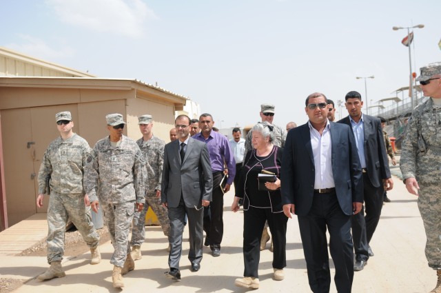 Detainee ops chief gives Karkh prison good reviews