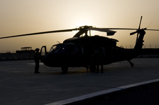 UH-60 Black Hawk helicopter