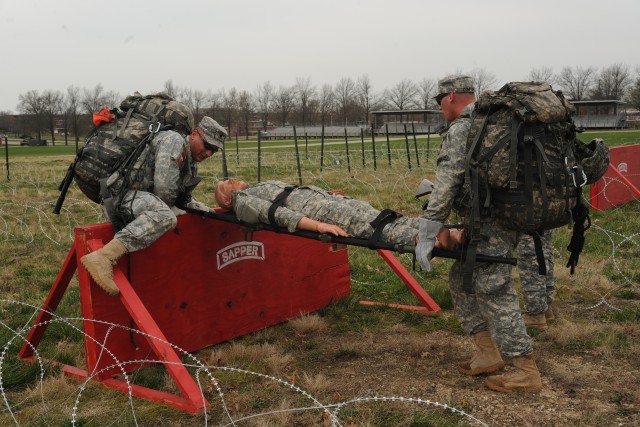 Sapper competition at Leonard Wood