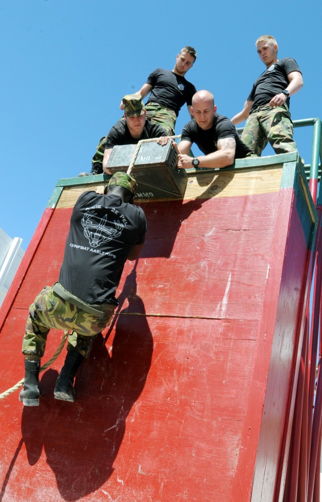 US-Dutch Training