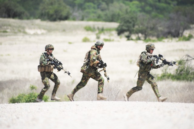 US-Dutch Training