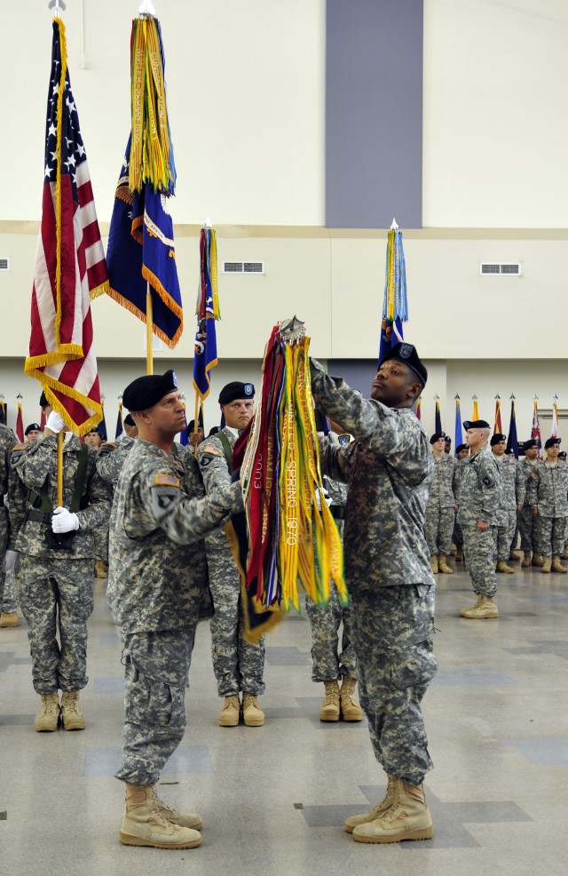 101st CAB Uncasing Ceremony