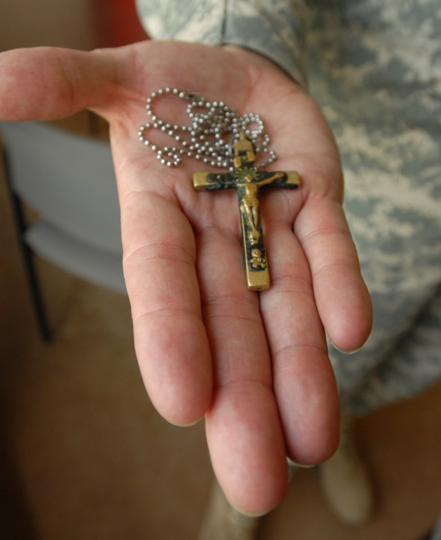 Sgt. Joyce Kilmer&#039;s crucifix