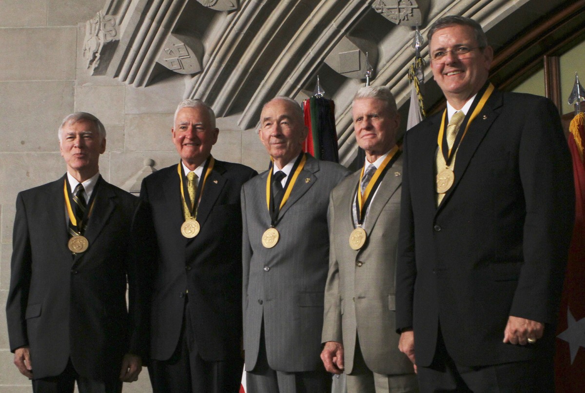 West Point Grads Honored At 2011 Distinguished Graduates Ceremony