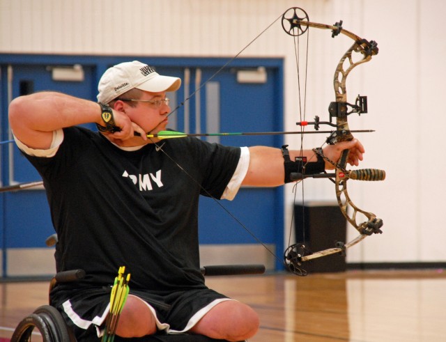 Archery compound-bow silver medalist