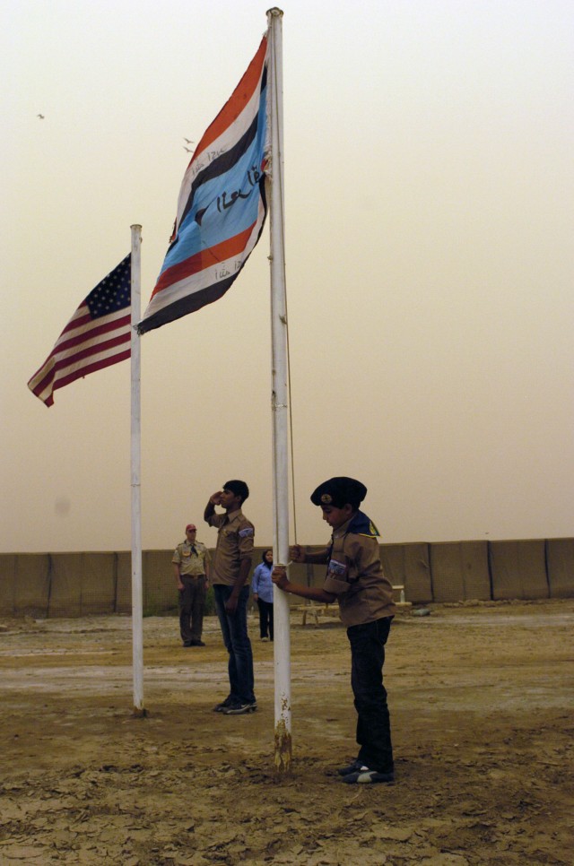 Service members, Iraqi scouts conduct final camporee