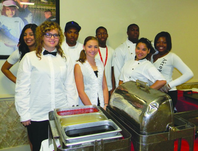 Fort Polk teens pamper moms at brunch held in their honor