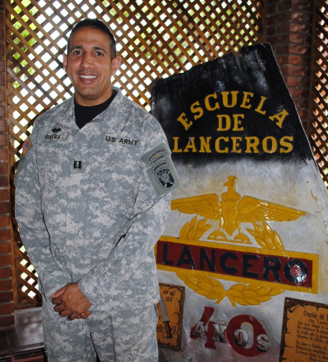 Capt. Julio Rivera guest instructor at the Lancero School.  