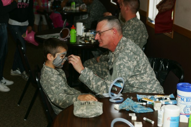 Fort McCoy Armed Forces Day Open House draws visitors from near, far