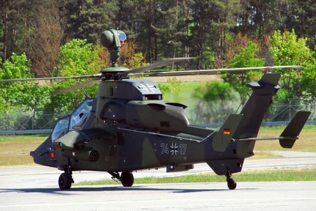 U.S. and German aviators test new attack helicopter in Grafenwoehr