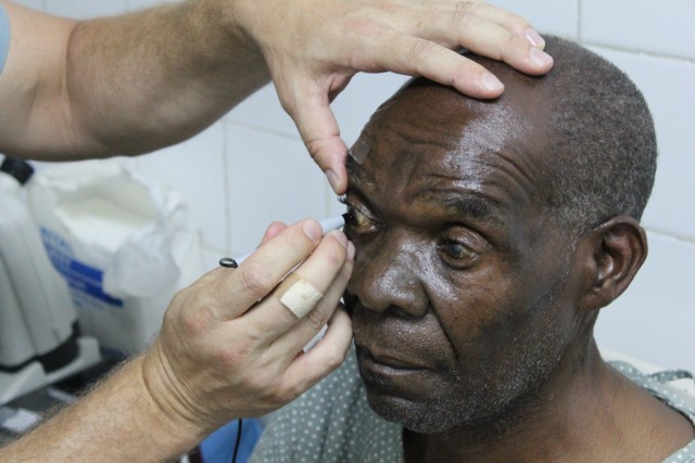 Eye-saving outreach in Lilongwe, Malawi