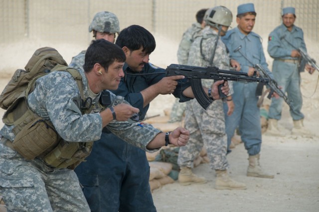 1-38 Cav. trains Kandahar Customs Police