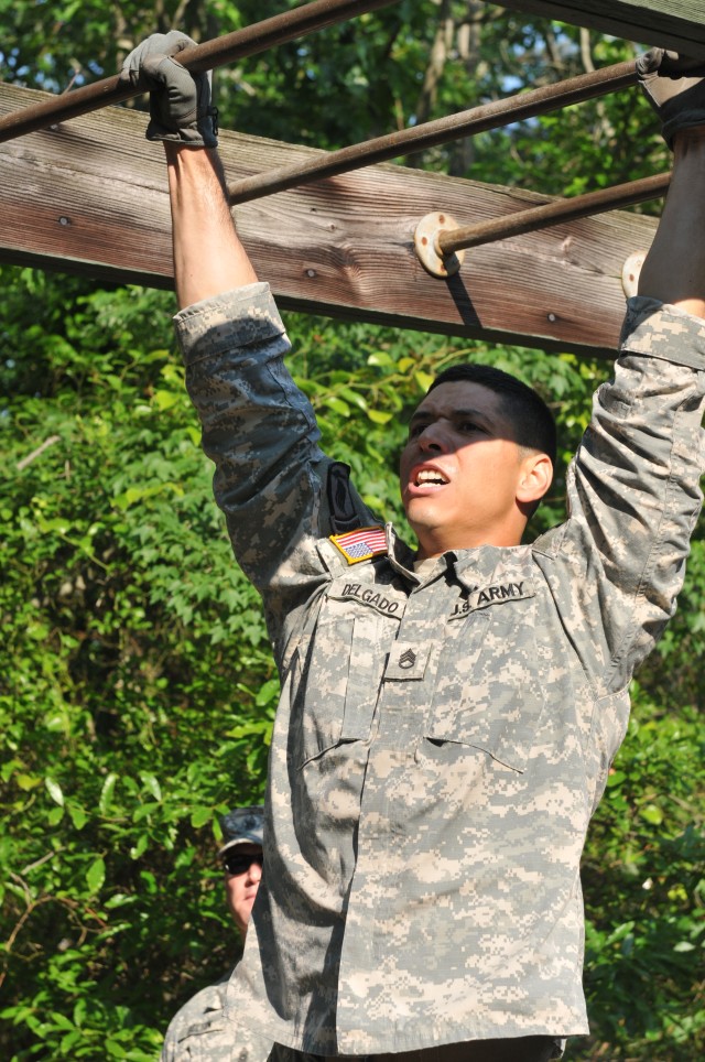 Div West Soldiers sweep First Army BWC | Article | The United States Army