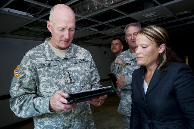 Connecting Soldiers to Digital Applications