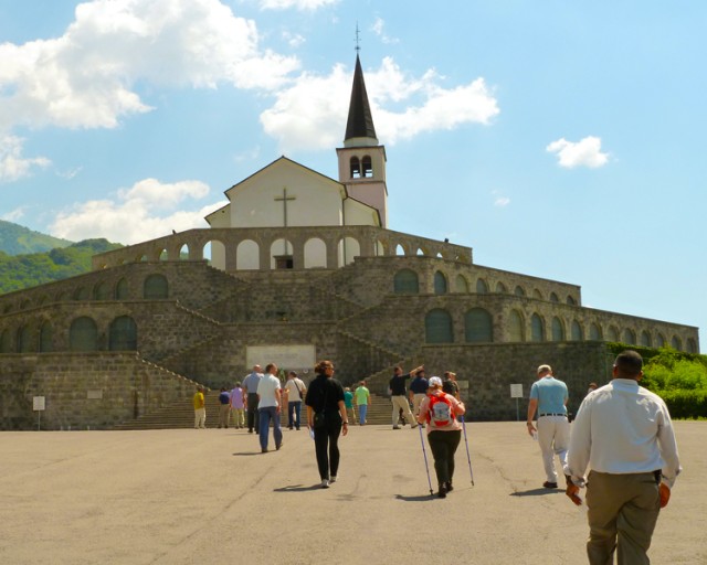 U.S. Army Africa tours historic WWI Italian front battlefields, memorials