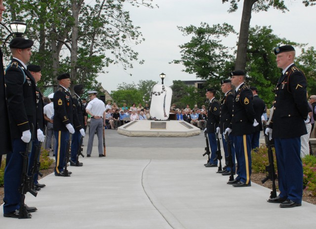 A Monument of Reflection: KSU dedicates WWII Memorial