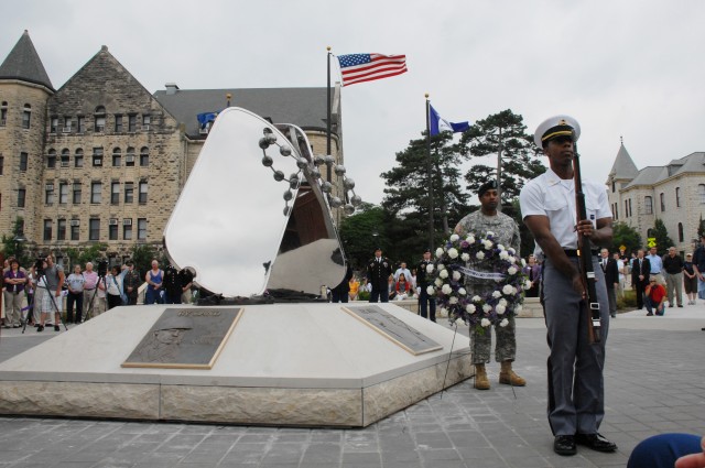A Monument of Reflection: KSU dedicates WWII Memorial
