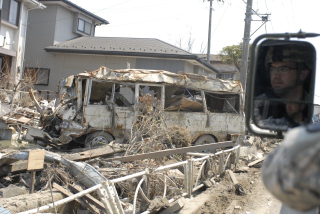 Tomodochi - Fort Bragg Soldiers support Japan Earthquake Recovery