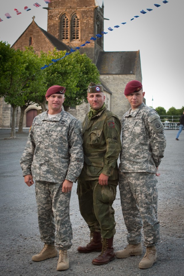 Paratroopers revisit roots in D-Day Commemoration