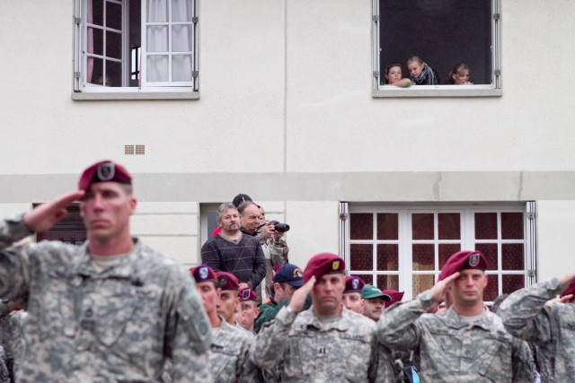 Paratroopers revisit roots in D-Day Commemoration