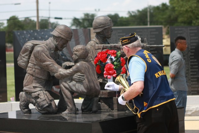 Widow marks Memorial Day at SOS Center, 1st Cav Memorial