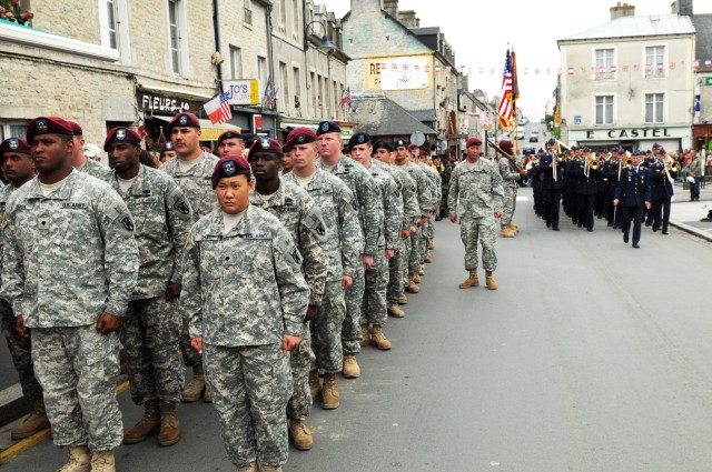 21st TSC Soldiers honor the 67th Anniversary of Normandy