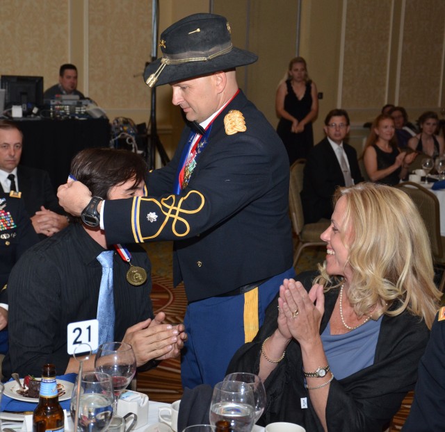 Former Army Ranger speaks at USASMDC/ARSTRAT Annual ball