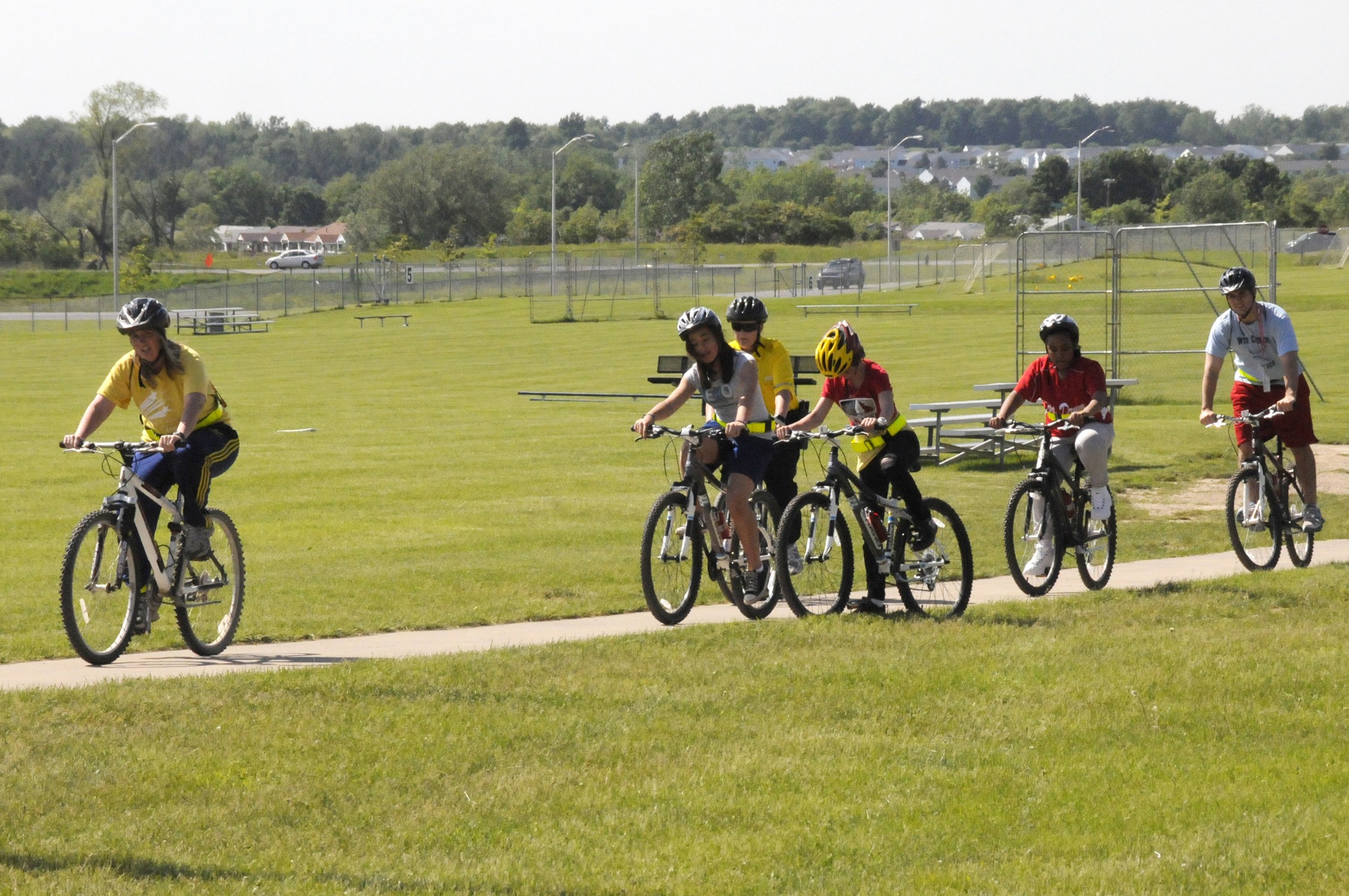Young Fort Drum bike riders hit trails, learn bike safety Article The United States Army