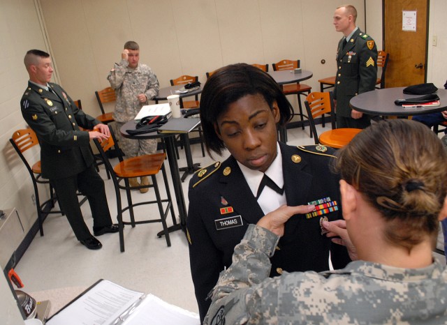 Fort Leavenworth selects top Soldier, NCO of Year