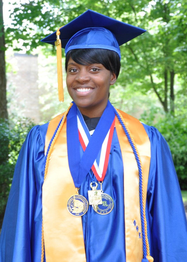 Former Meade Soldier graduates at top of class