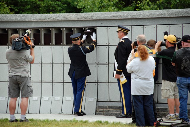 New York Army National Guard Honors Veterans