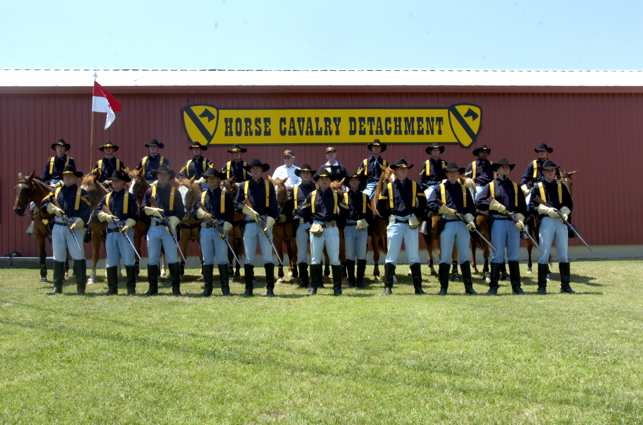 Wwii Vets Relive The Mounted Cavalry Article The United States Army