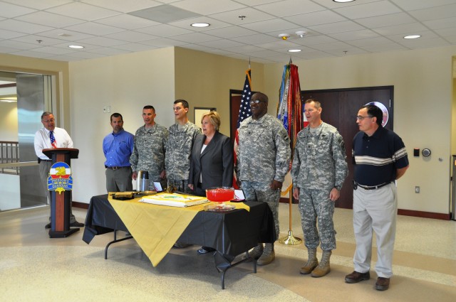 FORSCOM, USARC Forward Team Celebrates 236th Army Birthday