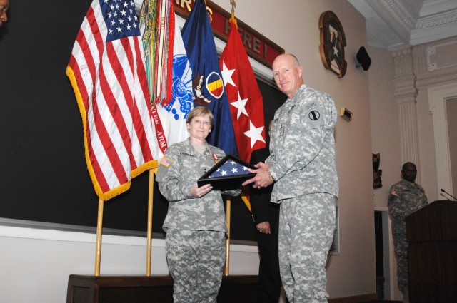 Maj. Gen. Rita Broadway, Gen. Robert W. Cone