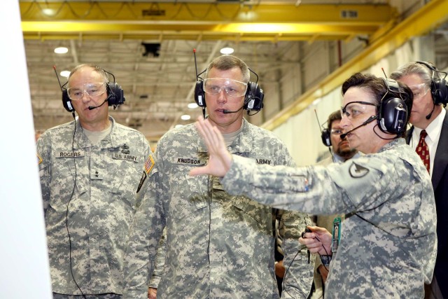 Generals tour Letterkenny Army Depot