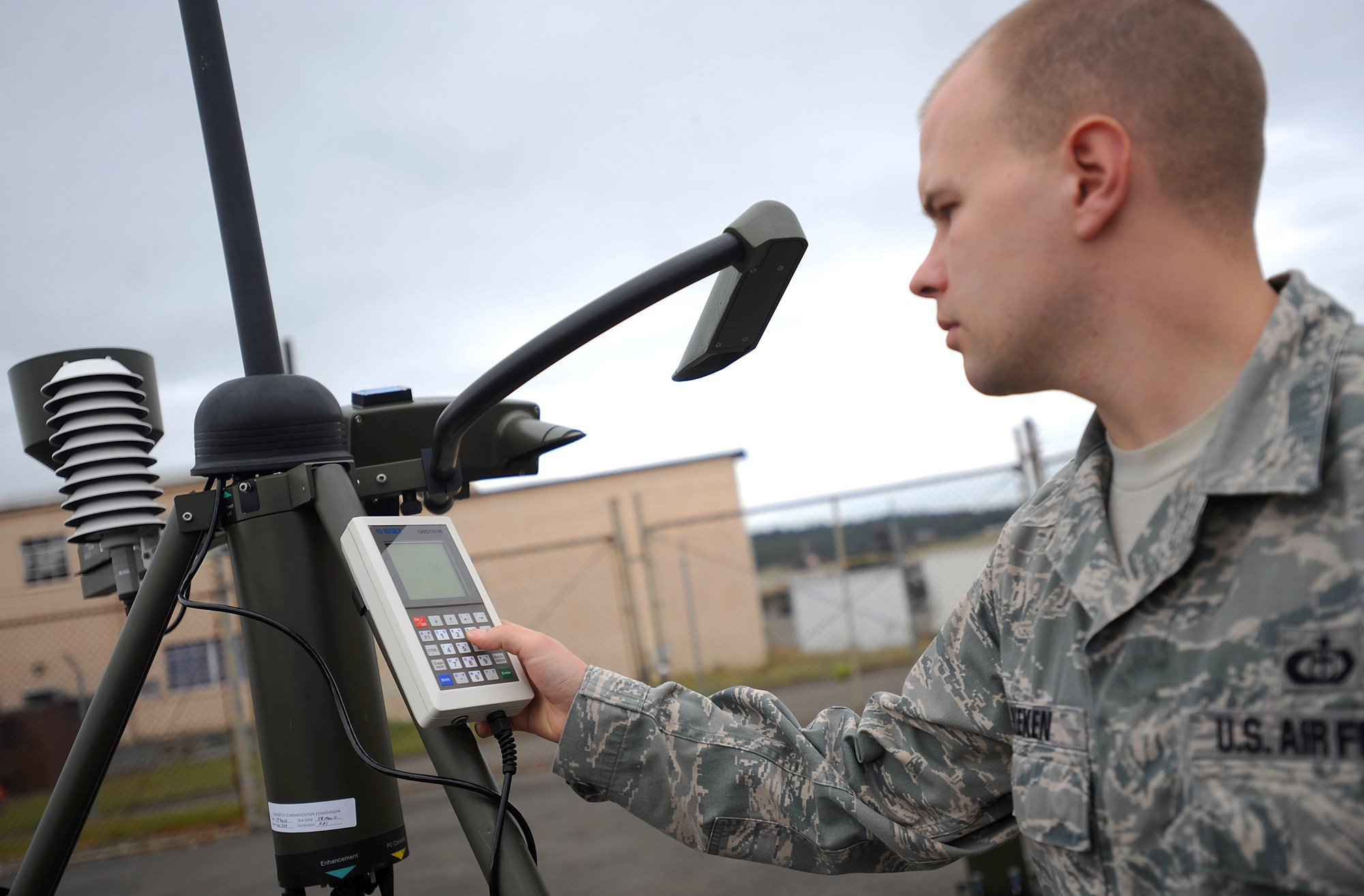 Weather Airmen keep Army flying | Article | The United States Army