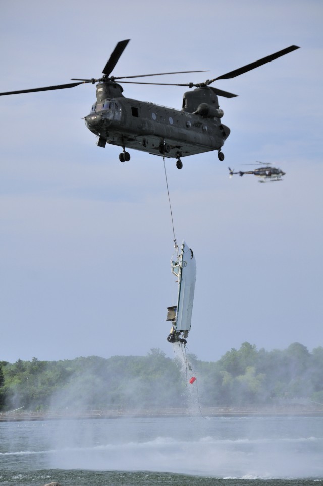 New York Army National Guard Aviators Retrieve Boat from Brink of Niagara Falls