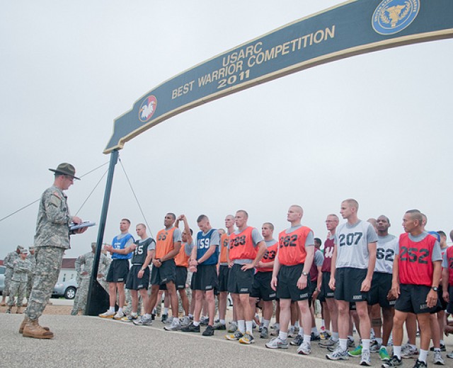 Soldiers compete for title of Army Reserve Best Warrior